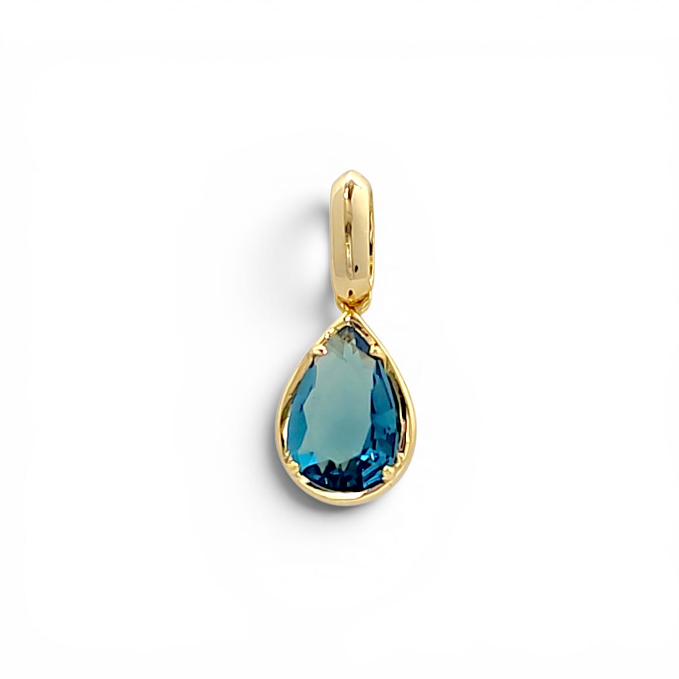 London blue pear-cut crystal pendant in 18k gold plated bezel