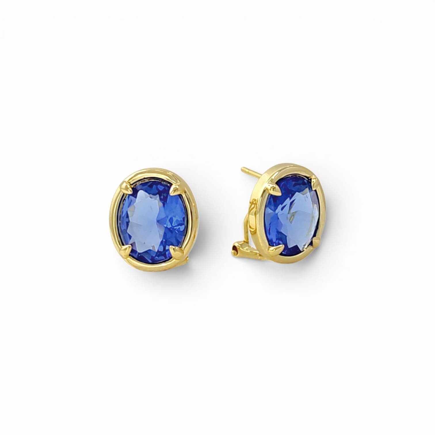 Oval shaped stone studs | 18k gold plated | Italian craftmanship