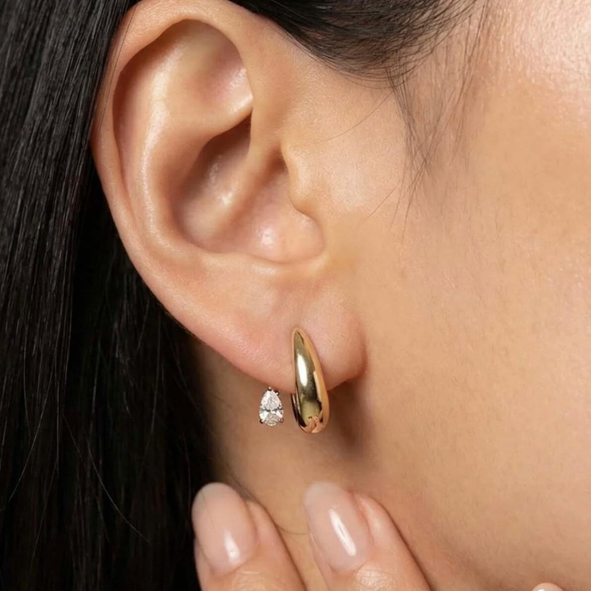 Glory hoop earring in 18k gold plated brass — Silver Italy, view 2
