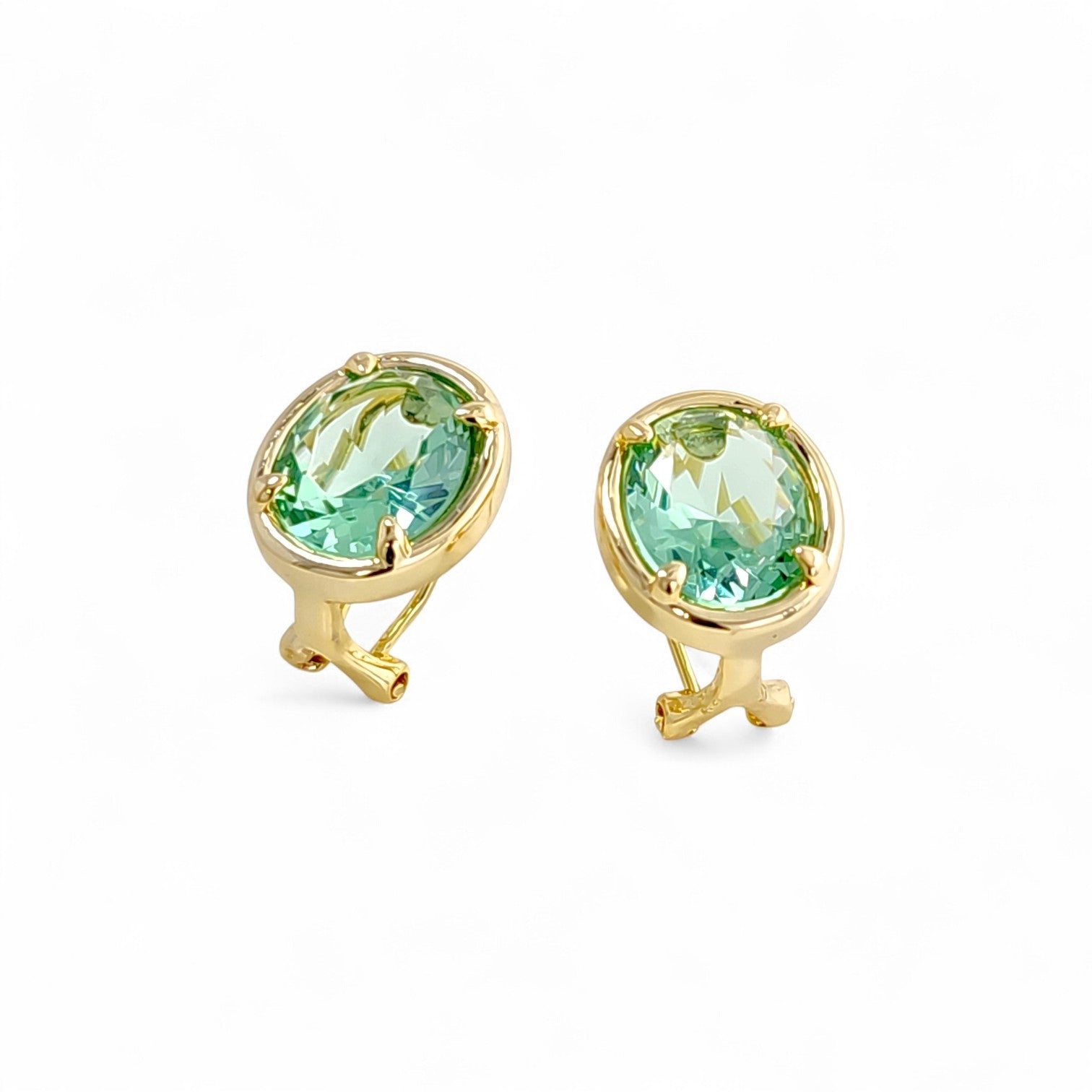 Oval shaped stone studs | 18k gold plated | Italian craftmanship