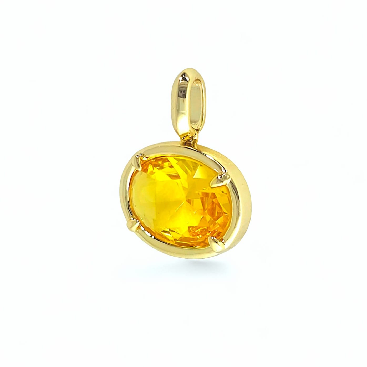 Oval shaped stone + vessel pendant | 18k gold plated | Italian craftmanship