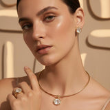 Oval shaped stone studs | 18k gold plated | Italian craftmanship