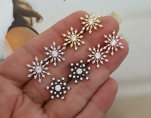 EARRING STUD SNOW FLURRY